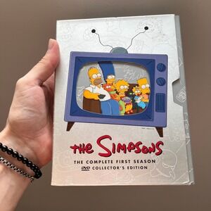 The Simpsons The Complete First Season DVD Collector's Edition Silver Slipcase